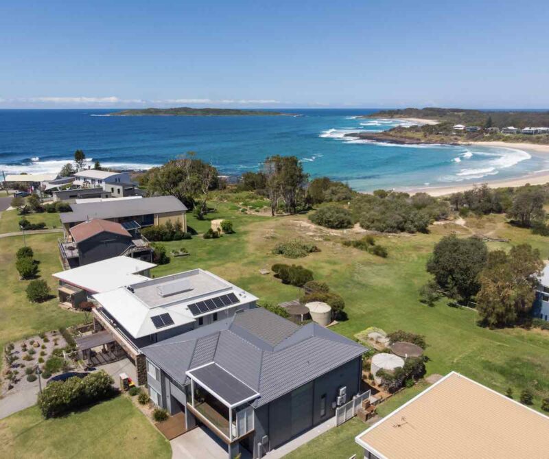 A closer look at Disaster Proof Off Grid Apartment